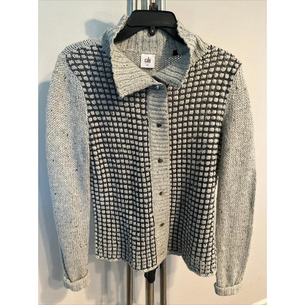 Cabi women's button up top size S.